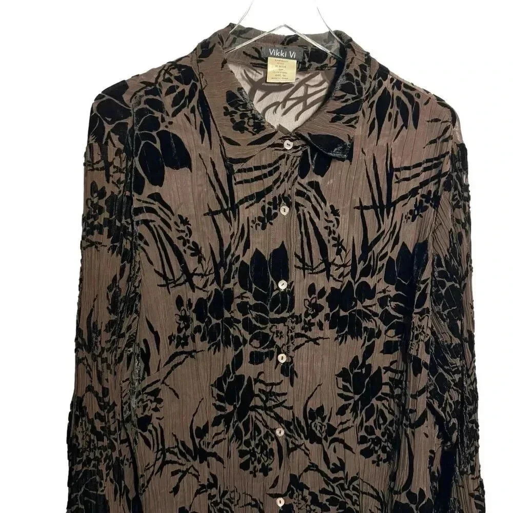 VIkki Vi Size 1X chocolate Brown velvet burnout blouse button down shirt - Picture 3 of 7